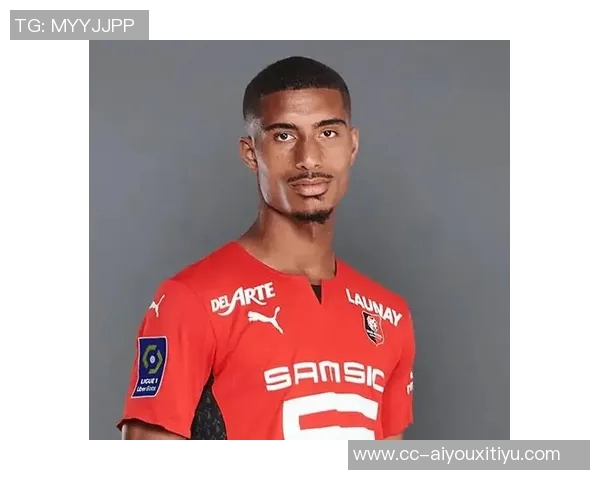 巴代谈成长经历与球队防守策略强调登贝莱的重要性 巴代谈成长经历与球队防守策略强调登贝莱的重要性