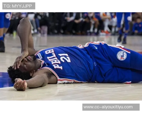 76人主场对决猛龙恩比德因伤病管理缺席引发关注 76人主场对决猛龙恩比德因伤病管理缺席引发关注